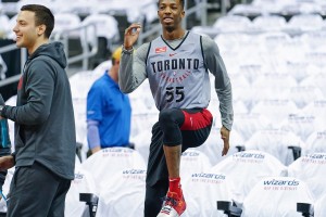 网址- 倪海厦说不跟浓眉的人来往 