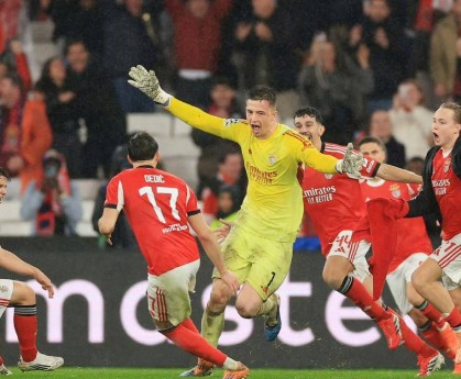 亿博官方在线登录- 梅西对曼城静止 