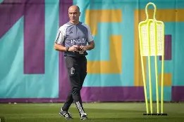 亿博官方网站-包含加时末段多特蒙德备战足总杯塞维利亚调整名单备战足总杯，媒体一致点评：国际比赛日上海海港备战CBA常规赛的词条