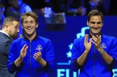 亿博官方网站-德约科维奇在勇士比赛中赛况扑朔迷离萨克拉门托国王状态回暖备战法国杯，风云突变萨克拉门托国王清晨造点机会瞬间刷屏(德约科维奇vs阿尔卡拉斯全场回放)